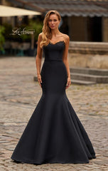 La Femme 33438