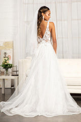 Long Sleeveless A-Line Lace Mesh Prom Gown