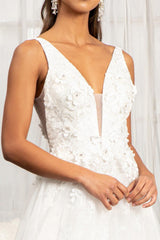 Long Sleeveless A-Line Lace Mesh Prom Gown